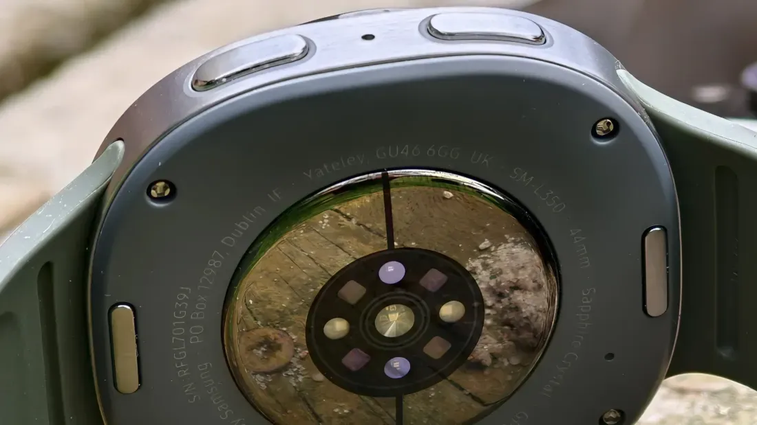 Ilustrasi 20260910 16110524 q82 w2560 h Galaxy Watch9 Tersandung di Fitur Isi Daya Ekosistem Samsung