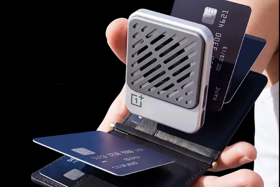 Desain fisik OnePlus Ice Card Mini Magnetic Cooler