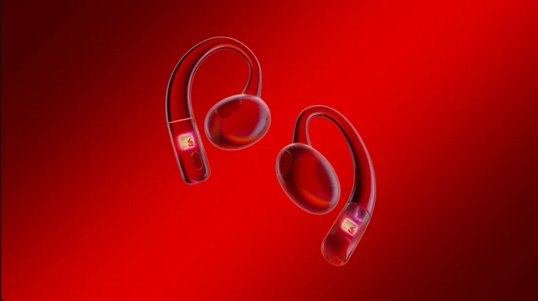 Foto tampilan multi-monitor dan display Snapdragon Sound Elite Gen 2 Bawa AI ke Earbud Premium
