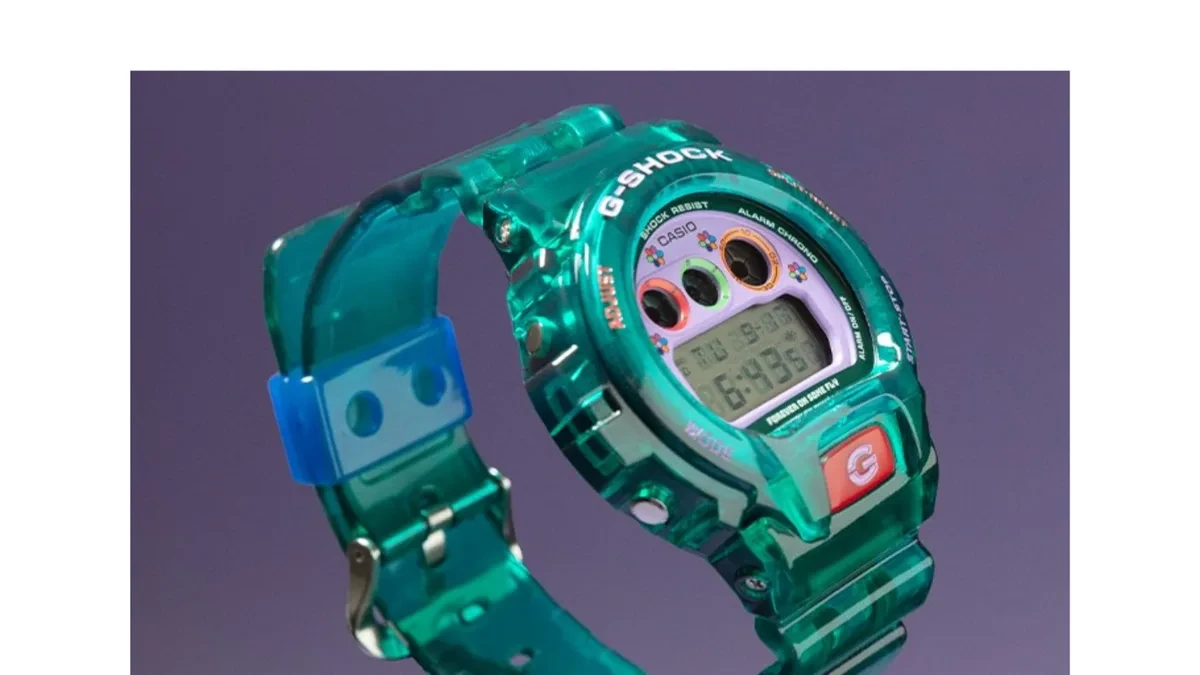 Jam tangan Casio G-Shock DW-6900 Jae Tips 2.0 dengan bodi teal transparan