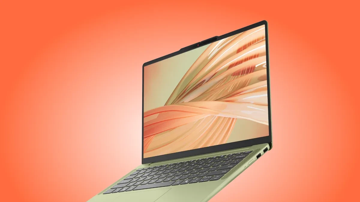 Lenovo IdeaPad Vibe 14 warna Zen Green dengan layar 14 inci