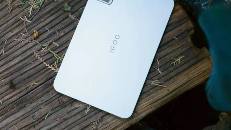 Tablet Gaming iQOO 8,8 Inci Bawa Snapdragon Gen 5, Ini Bedanya