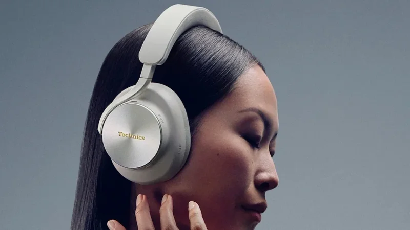 Technics EAH-A1000 Usung Driver Carbon Fiber dan 8-Mic Adaptive ANC