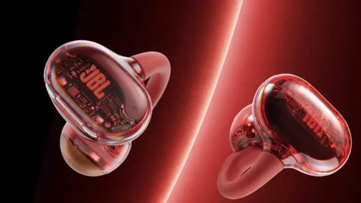 JBL Soundgear Clips Tourmaline Red Special Edition berwarna merah transparan
