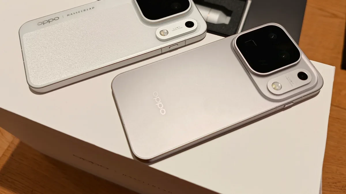 Bocoran bentuk dan desain lini flagship Oppo Find X10 Series