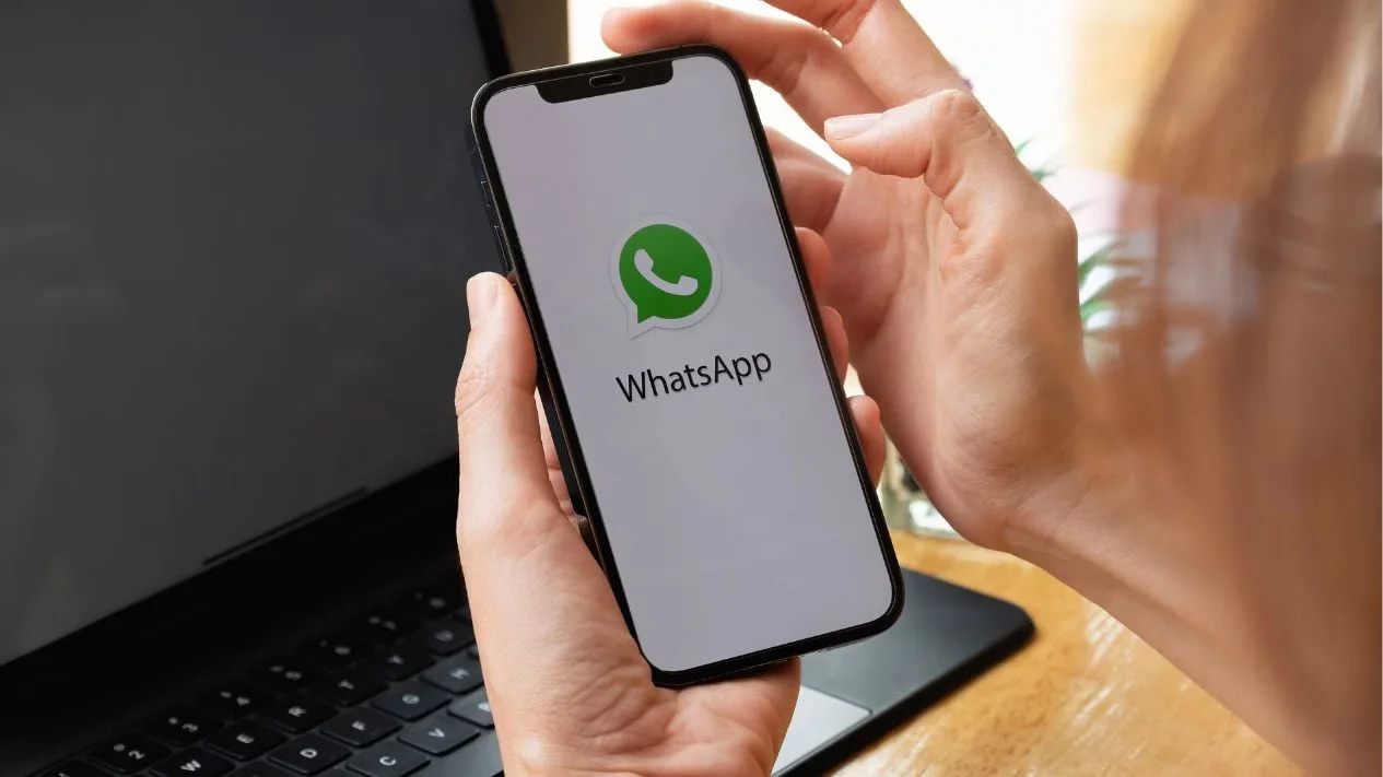 Langkah pulihkan chat WhatsApp yang terhapus dengan mudah