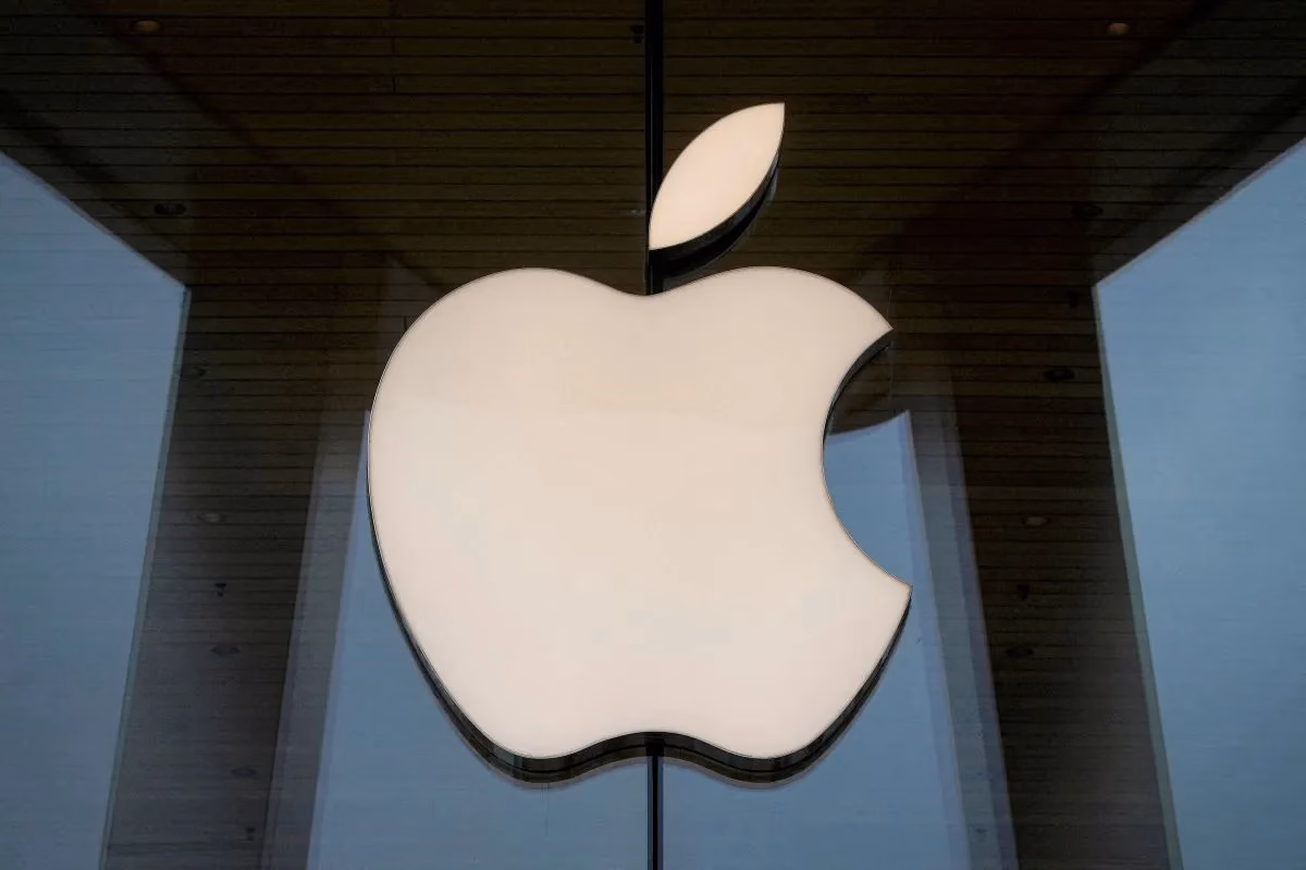 Apple dan Intel Mungkin Jalin Kerja Sama Chip, Ini yang Perlu Diketahui 1 Kerja sama chip Apple dan Intel untuk produksi chip iPhone dan Mac