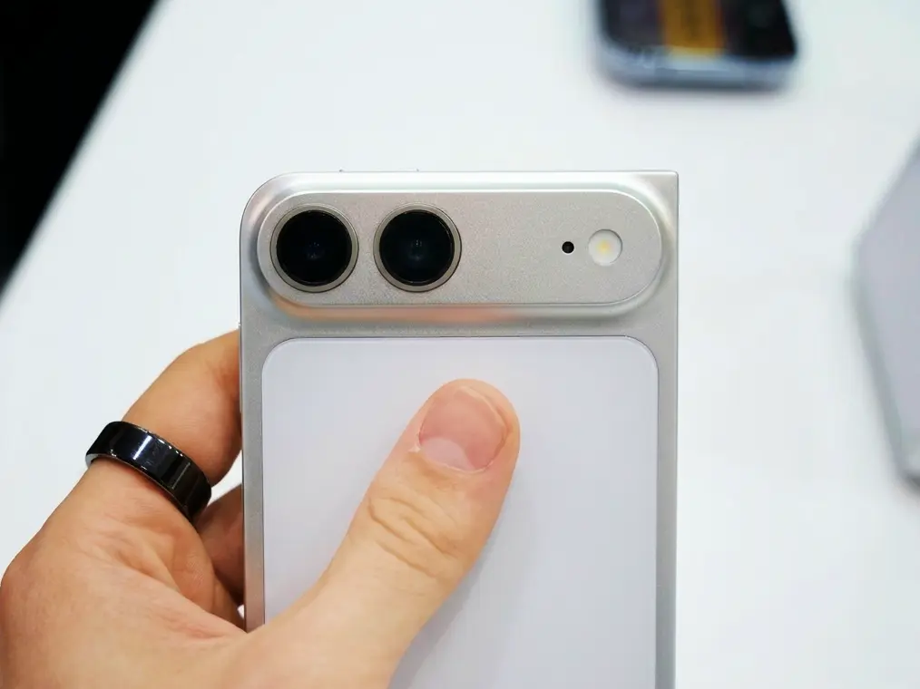 Apple Foldable iPhone Terhambat Produksi, Kapan Rilisnya?