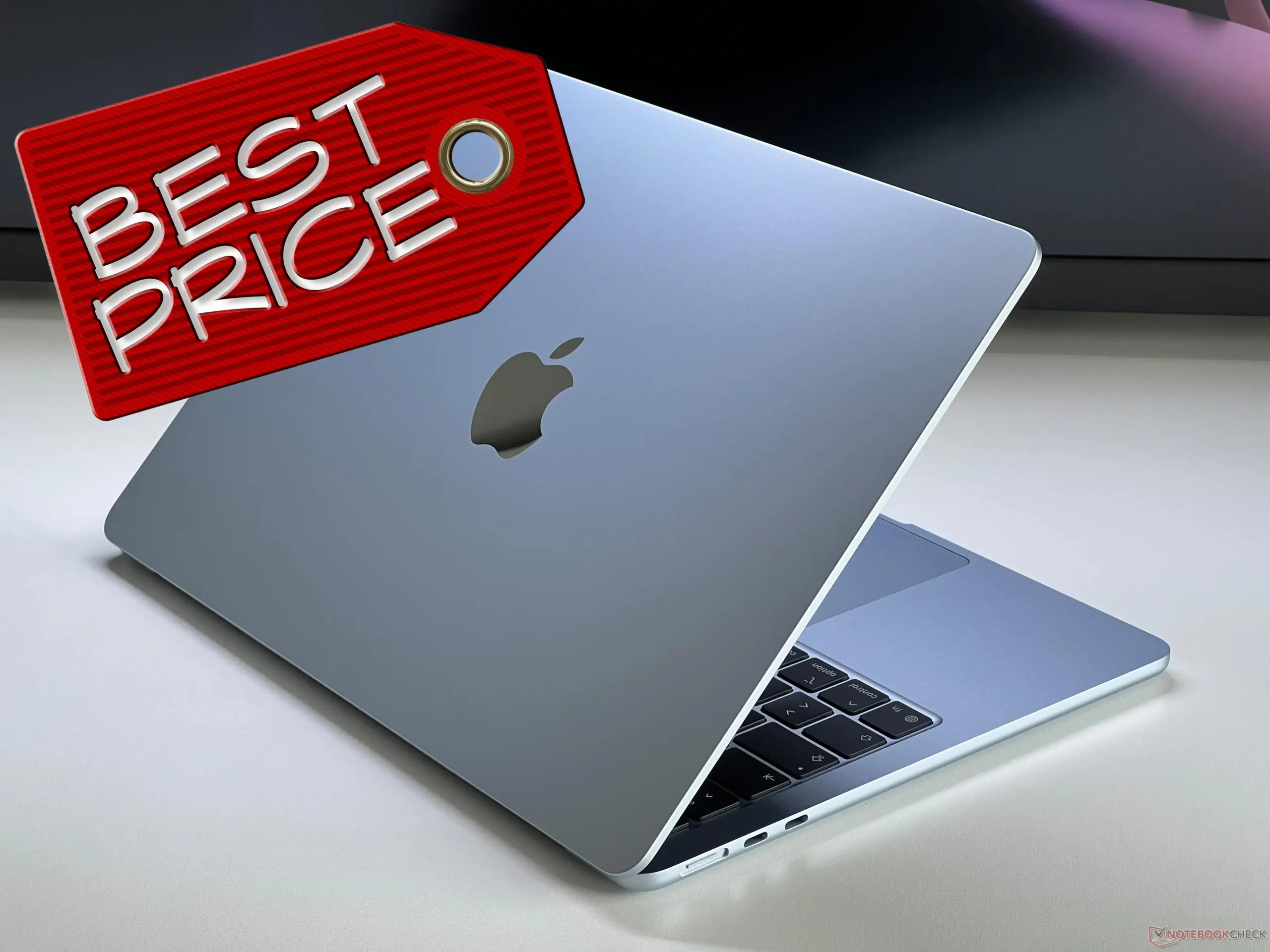 Apple MacBook Air 13 M5 dengan performa lancar dan desain tipis