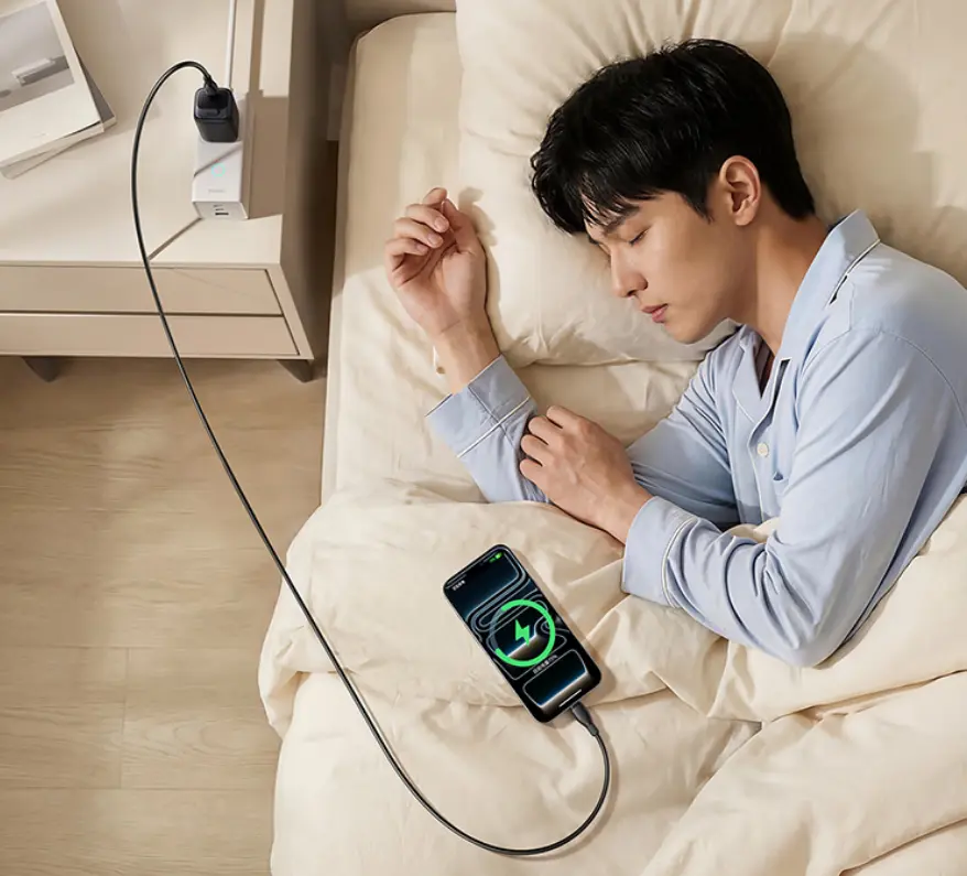 Baseus EnerFill FH22: Charger 100W Kecil dan Praktis 3 Port USB-C pada Baseus EnerFill FH22