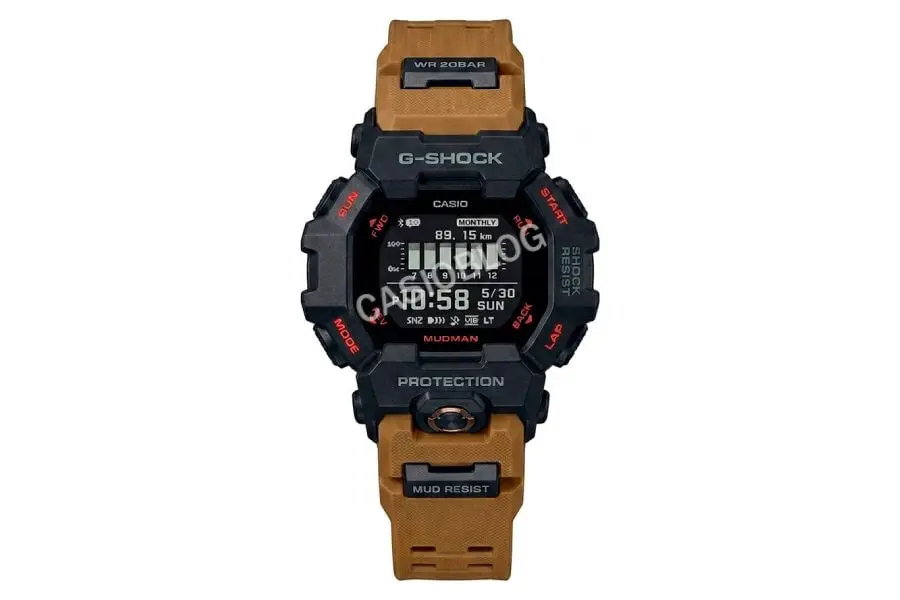 Desain Casio GDG-B100 hitam dengan layar MIP