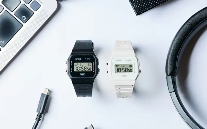 10 Pilihan Jam Tangan Casio Terbaik dengan Harga Terjangkau 2026 7 Casio Pop F91WB-7A warna putih modern