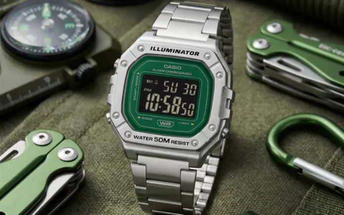 10 Pilihan Jam Tangan Casio Terbaik dengan Harga Terjangkau 2026 3 Casio W218HD-3AV dengan strap stainless steel
