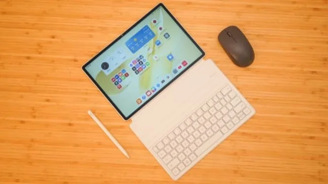 Huawei MatePad 12X dengan layar anti-silau dan stylus presisi