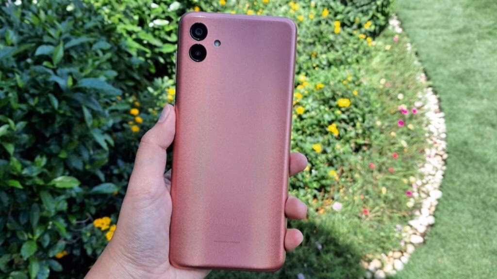 Jangan Kaget, Samsung Galaxy A04 Punya Fitur Split Screen Layaknya Ponsel Mahal