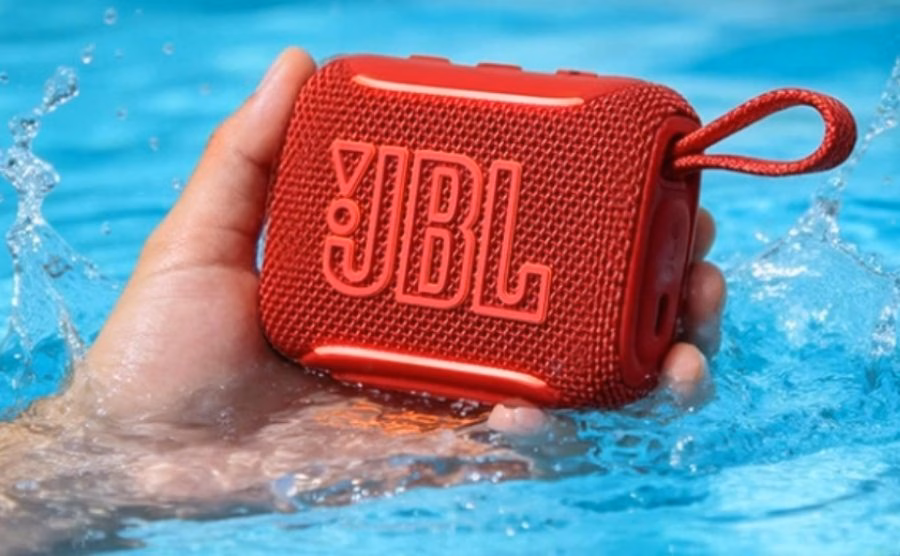 Desain speaker JBL Go 5 kecil dan ringan