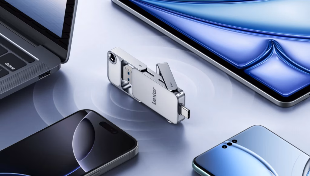 Desain metal Lexar D70E dengan mekanisme flip untuk konektor USB