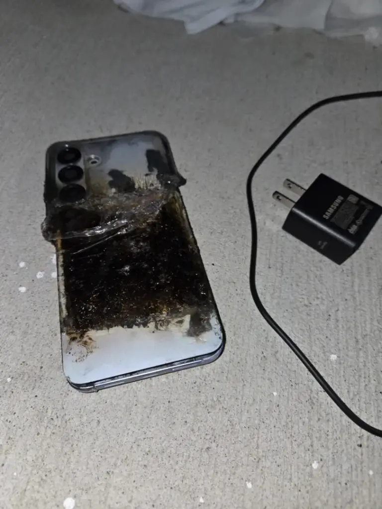 Pengguna mengalami luka bakar ringan di leher