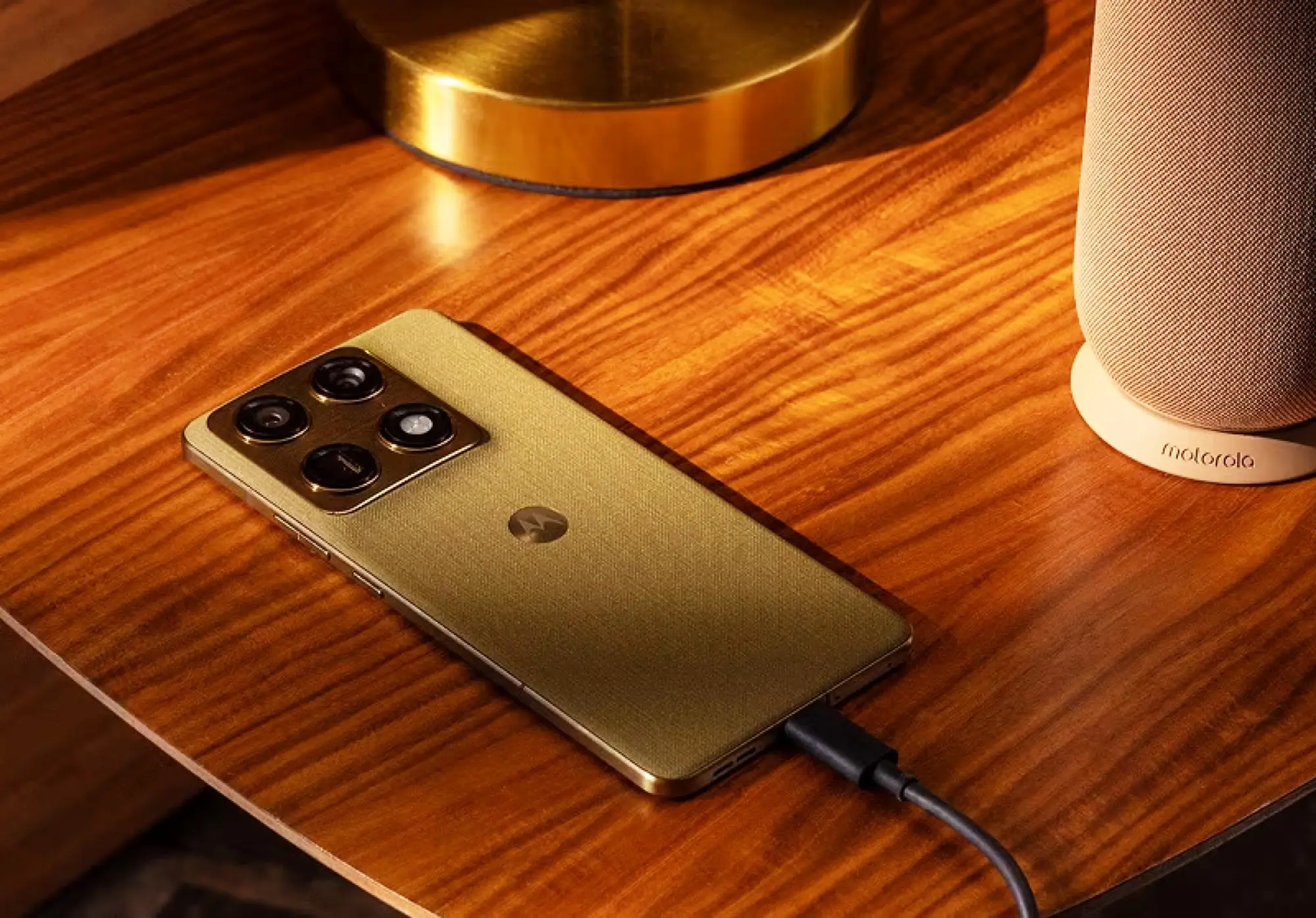 Motorola Ketahuan Menyusupkan Kode Afiliasi di Aplikasi Belanja 3 Motorola Ketahuan Menyusupkan Kode Afiliasi di Aplikasi Belanja