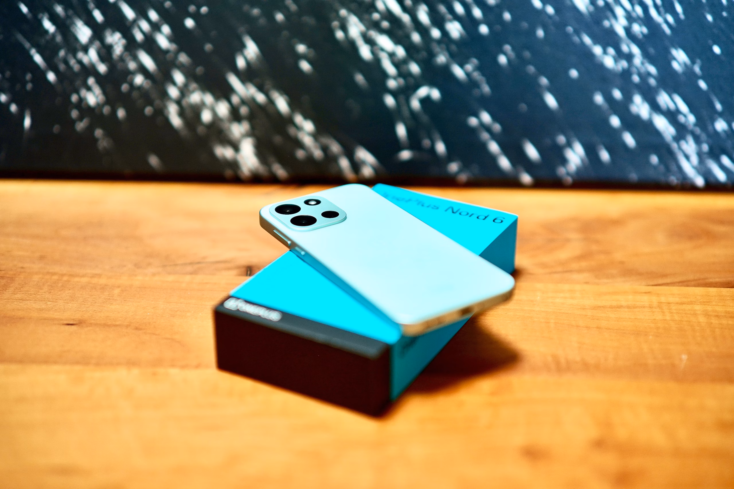 OnePlus Nord 6: Mid-Range dengan Performa yang Menantang Flagship