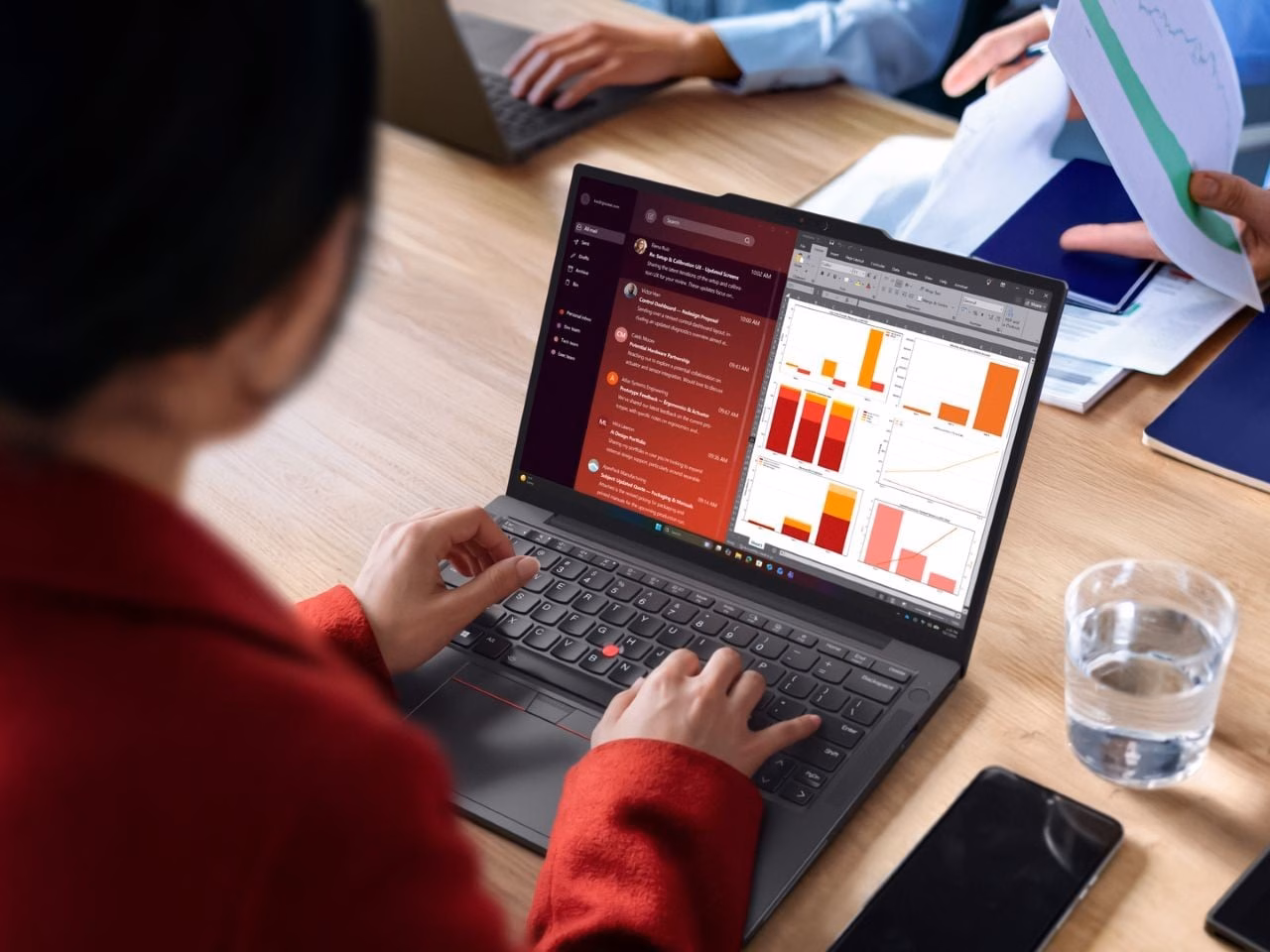 Lenovo ThinkPad X13 Gen 7 laptop bisnis ringan dengan layar FHD+ IPS