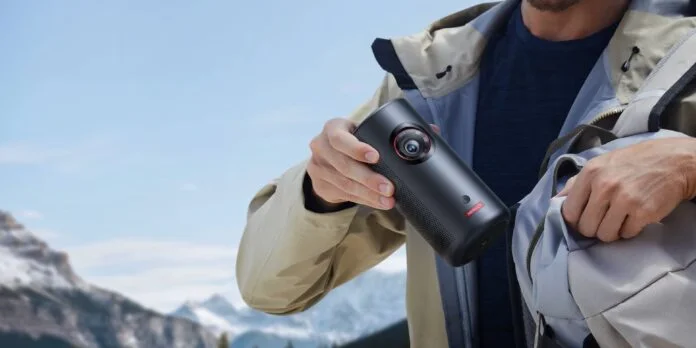 soundcore nebula capsule 3 laser proyektor portable dengan teknologi laser dan baterai built-in