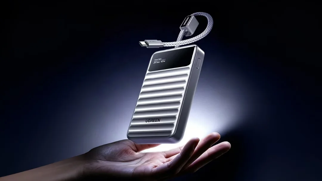 Ugreen P6 45W power bank dengan layar TFT dan kabel USB-C terintegrasi