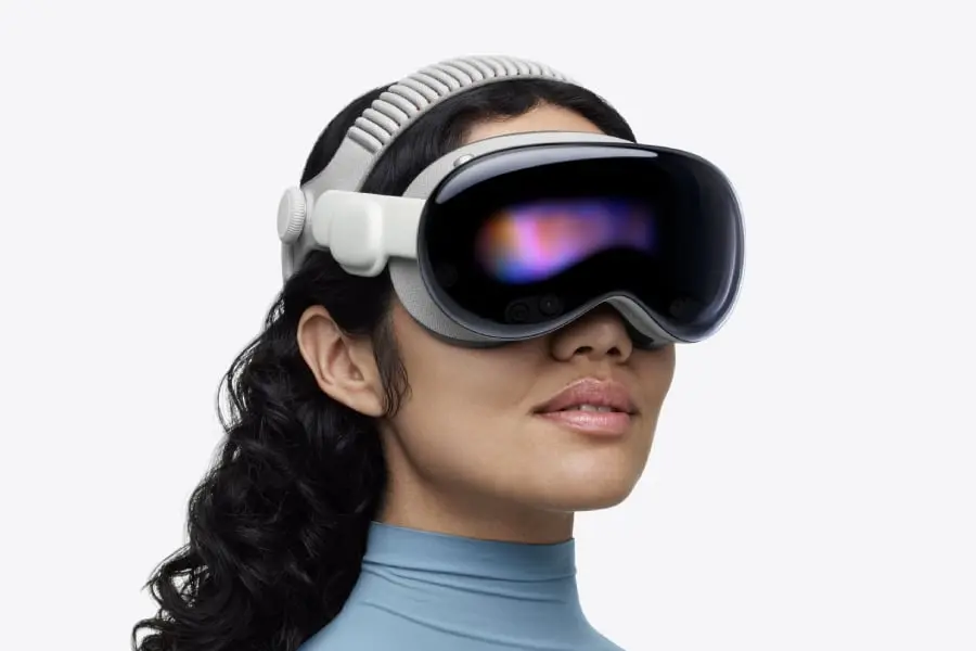 Apple Alihkan Fokus ke Kacamata Pintar dan Tunda Ekspansi Vision Pro