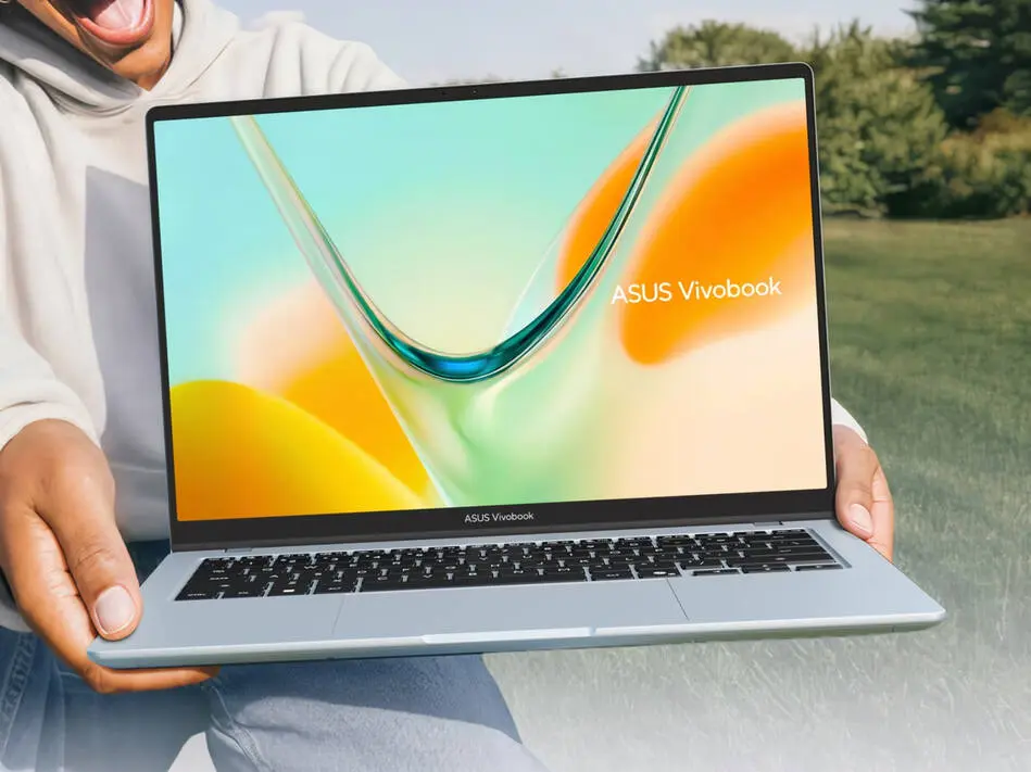 Vivobook S14 S5408 tampilan samping (Photo: Asus)